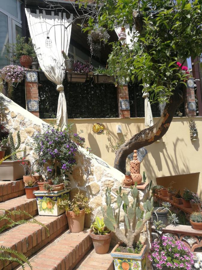 Casa Donna Fiorella Tipica Siciliana Apartment Taormina Exterior foto